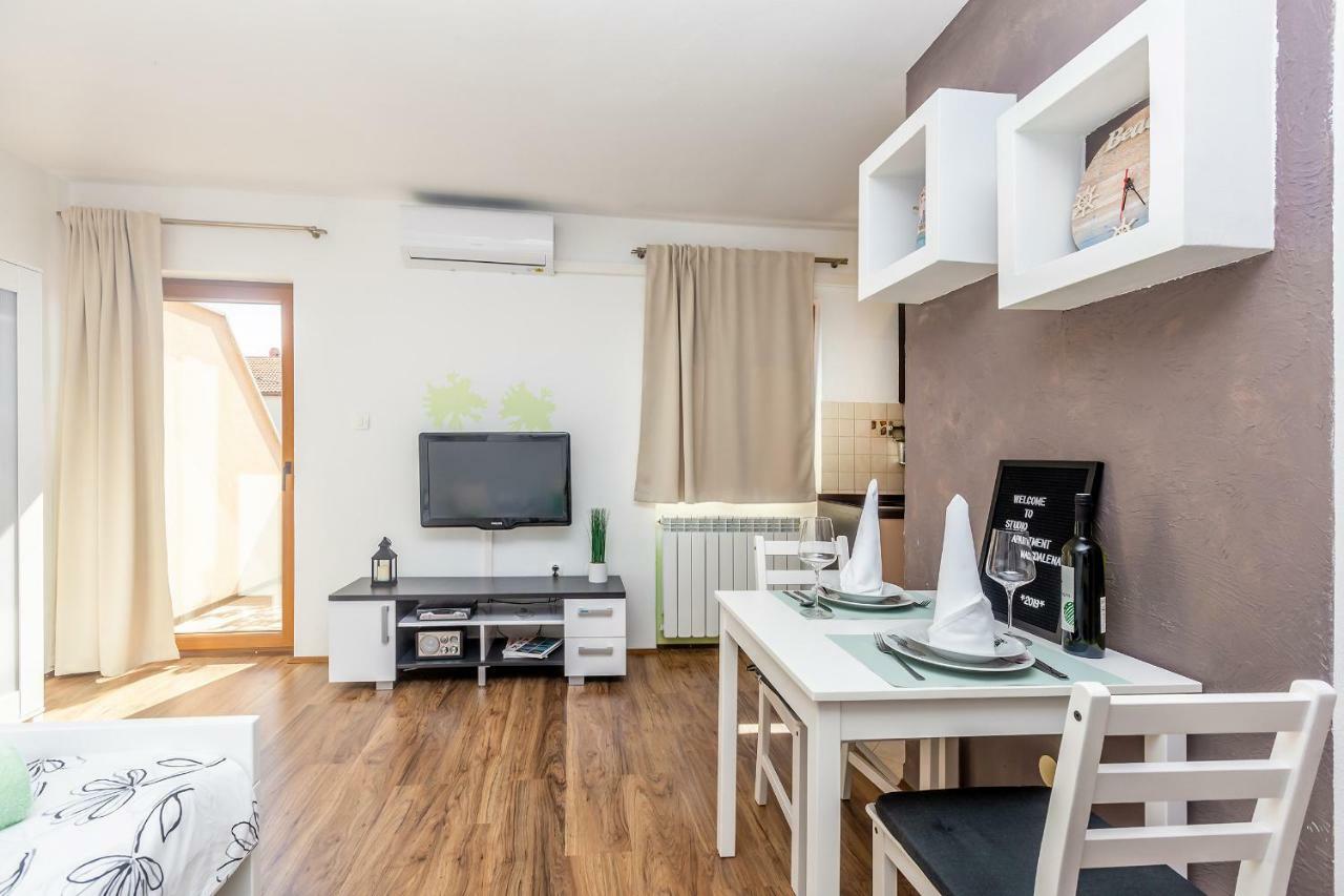 Studio Apartman Magdalena Lejlighed Omišalj Eksteriør billede