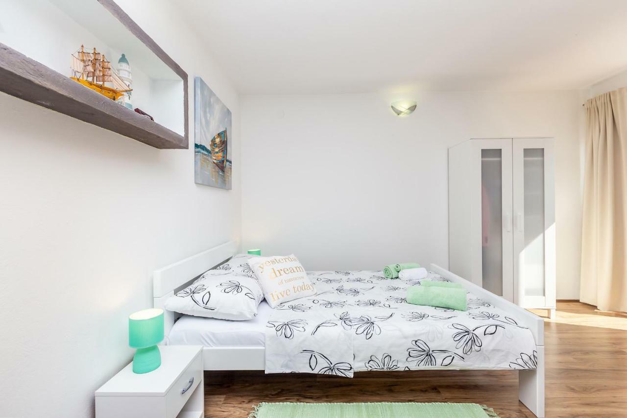 Studio Apartman Magdalena Lejlighed Omišalj Eksteriør billede